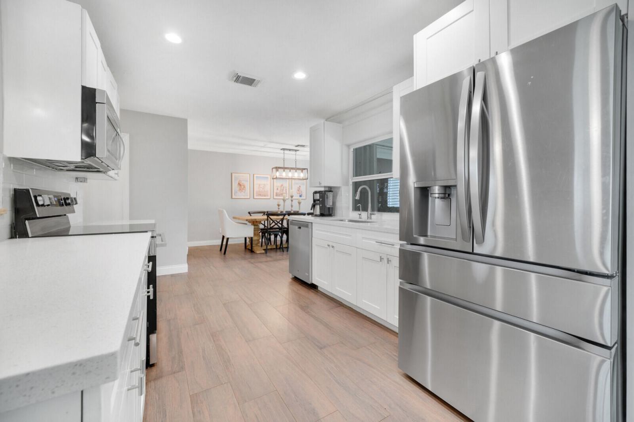 528 NW 15th Avenue, Boca Raton, FL 33486 Photo