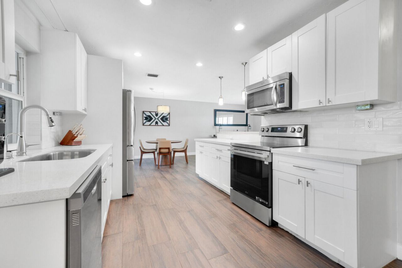 528 NW 15th Avenue, Boca Raton, FL 33486 Photo