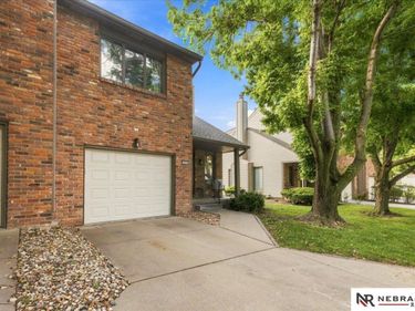 3512 S 57th Plaza, Omaha, NE 68106