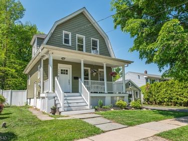 130 Centennial Ave, Cranford, NJ 07016