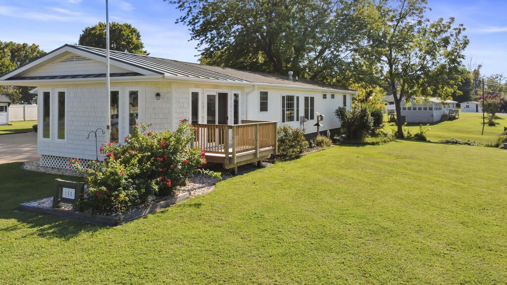 155 Pearson Drive, Colonial Beach, VA 22443 Main Photo