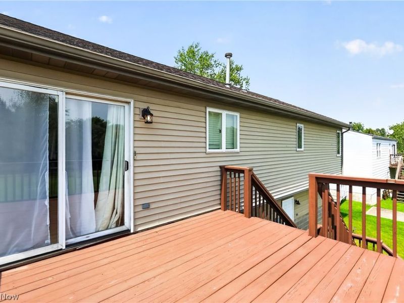 1064 Saul Drive, Hubbard, OH 44425 Photo 24