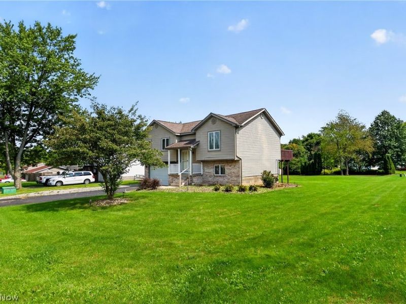 1064 Saul Drive, Hubbard, OH 44425 Photo 26