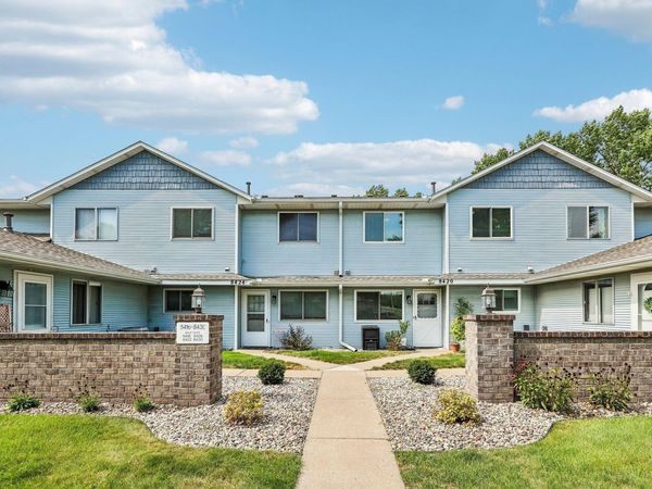 8420 S Pond Trail, Champlin, MN 55316