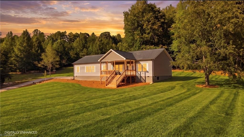 279 Rocky Top Acres Road, Ferguson, NC 28624 Main Photo