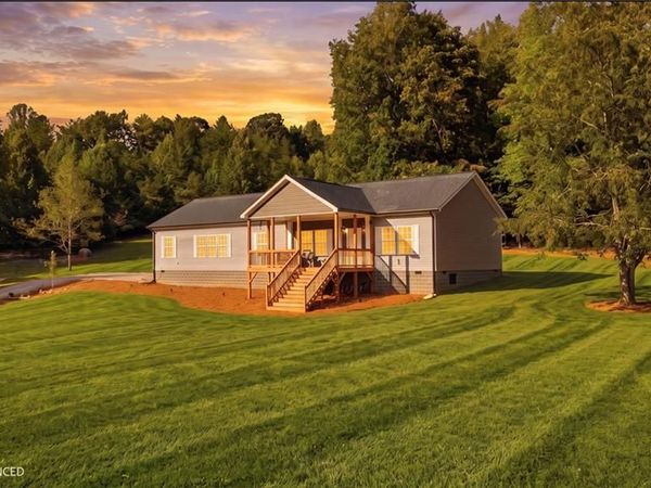 279 Rocky Top Acres Road, Ferguson, NC 28624