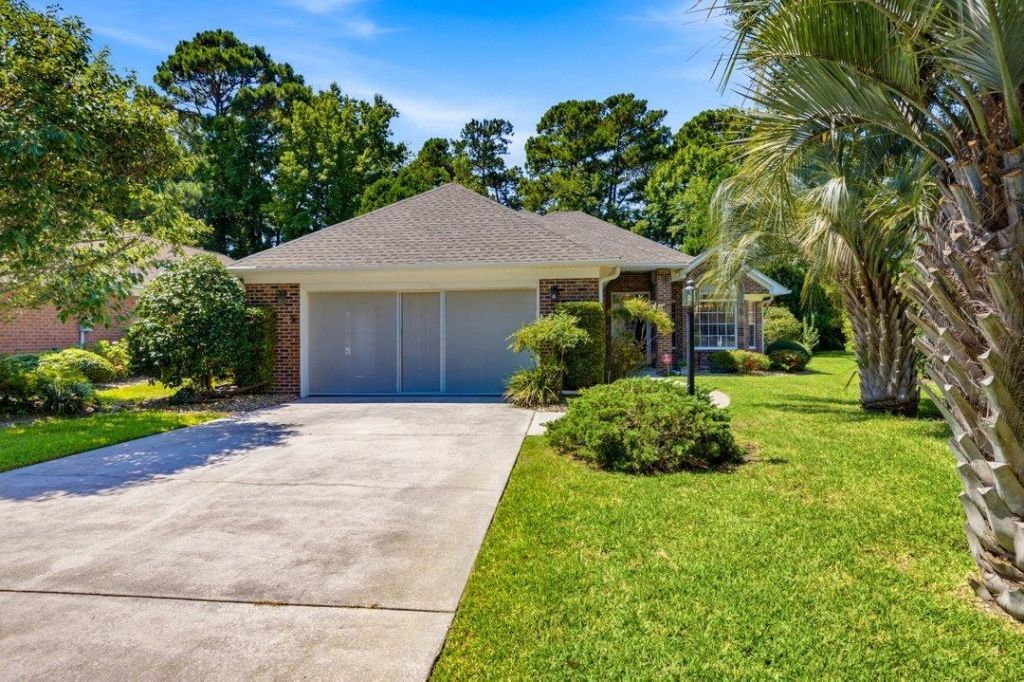 1013 Swan Lake Dr. Photo 46