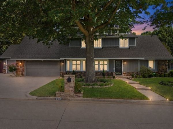 1700 Albuquerque Street , Broken Arrow, OK 74011