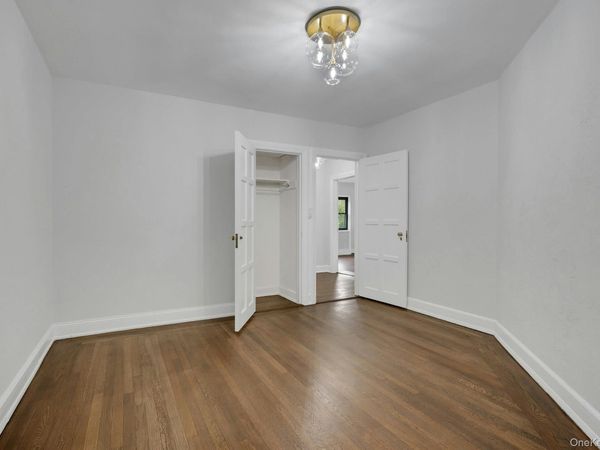 64 kensington Road, Bronxville, NY 10708
