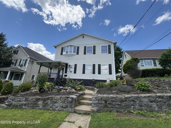 272 E Poplar Street, Larksville, PA 18651