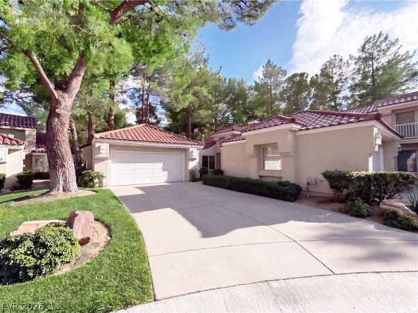 7068 Bright Springs Court , Las Vegas, NV 89113