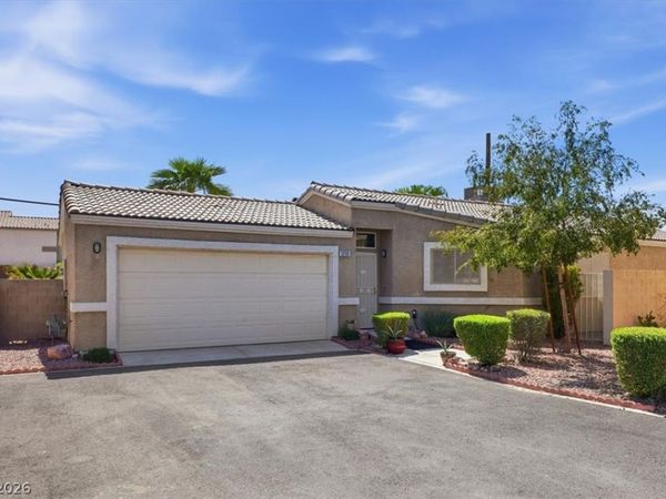 5293 Mineral Lake Drive , Las Vegas, NV 89122