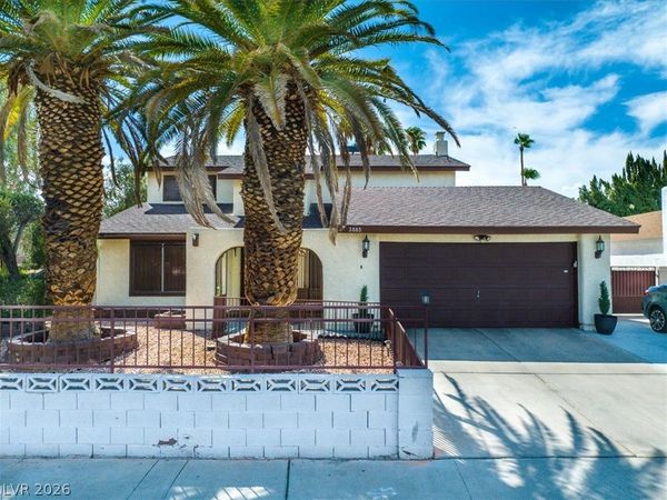 3885 Redwood Street , Las Vegas, NV 89103