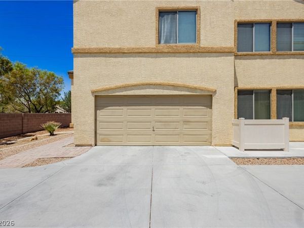 6348 Tim English Street, North Las Vegas, NV 89031