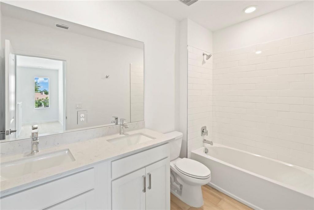 22851 Hillgard Avenue, Boca Raton, FL 33433 Photo