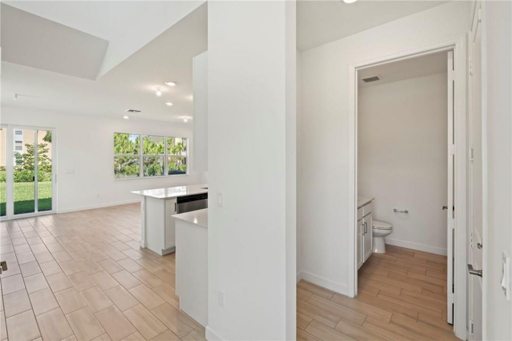 22851 Hillgard Avenue, Boca Raton, FL 33433 Photo