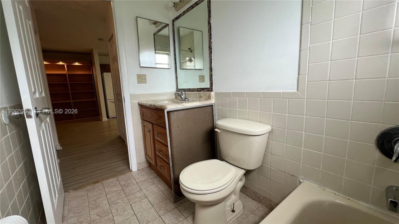 4235 SW 62nd Ave, Unit W, Davie, FL 33314 Photo