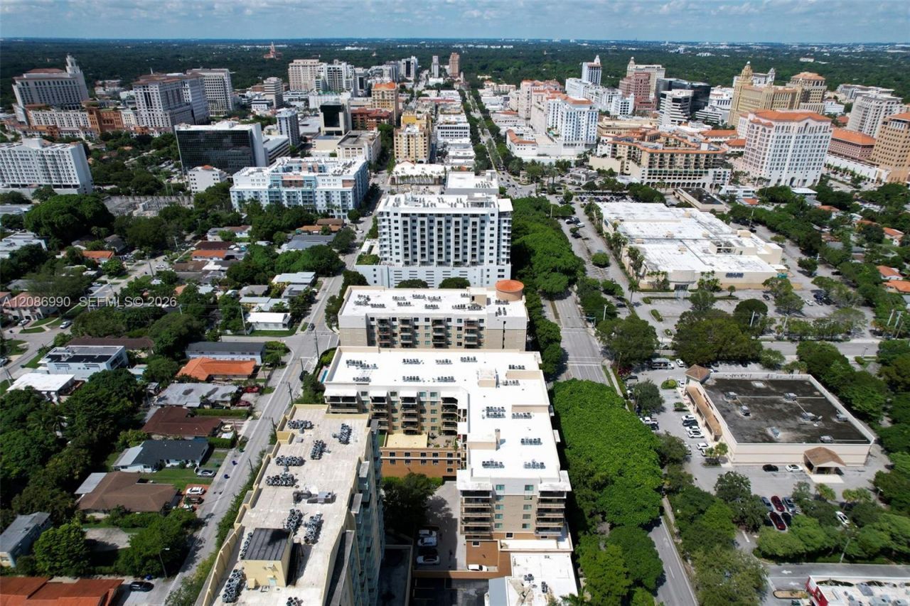 3530 SW 22nd St, Unit 805, Miami, FL 33145 Photo