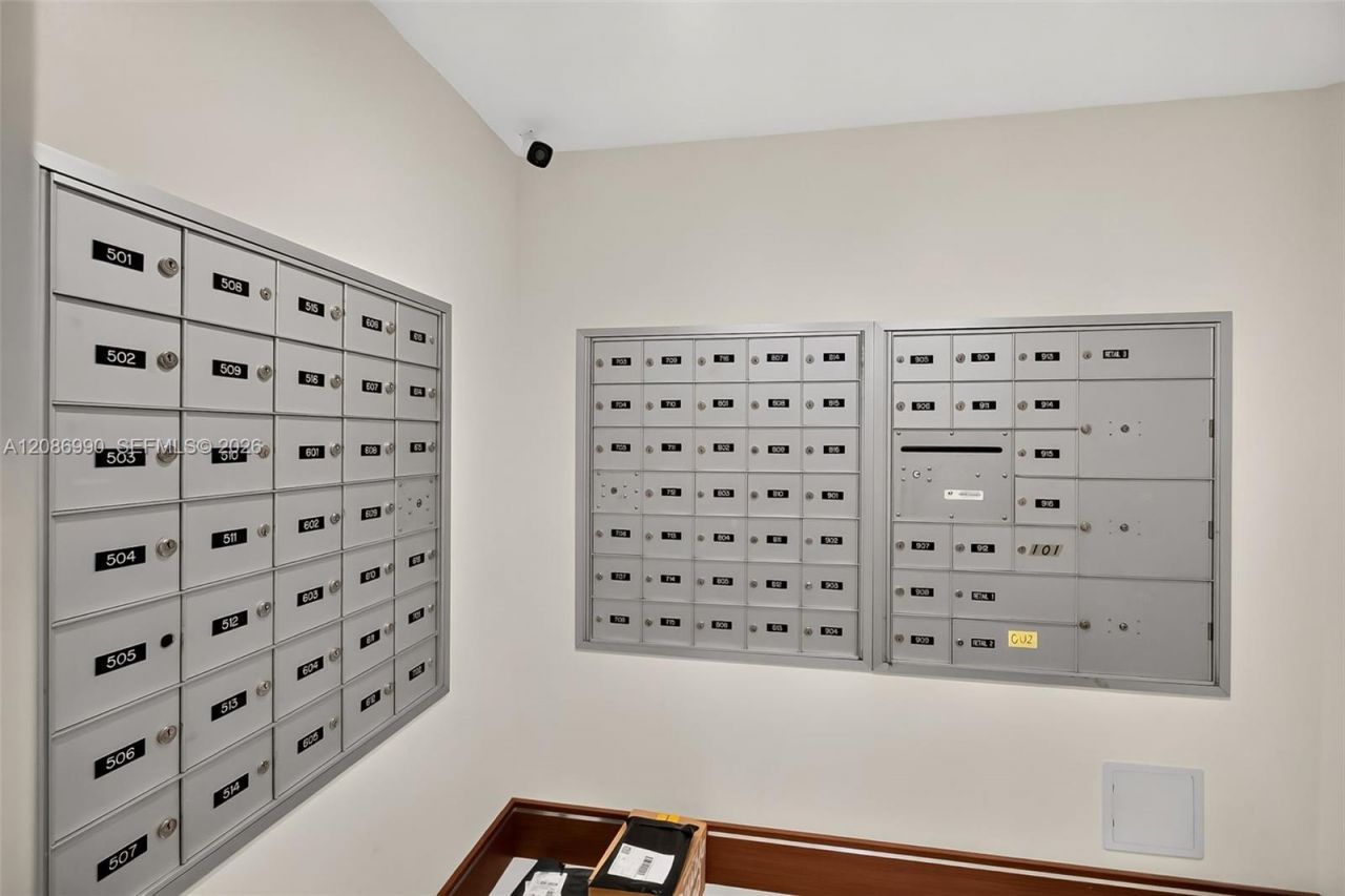 3530 SW 22nd St, Unit 805, Miami, FL 33145 Photo