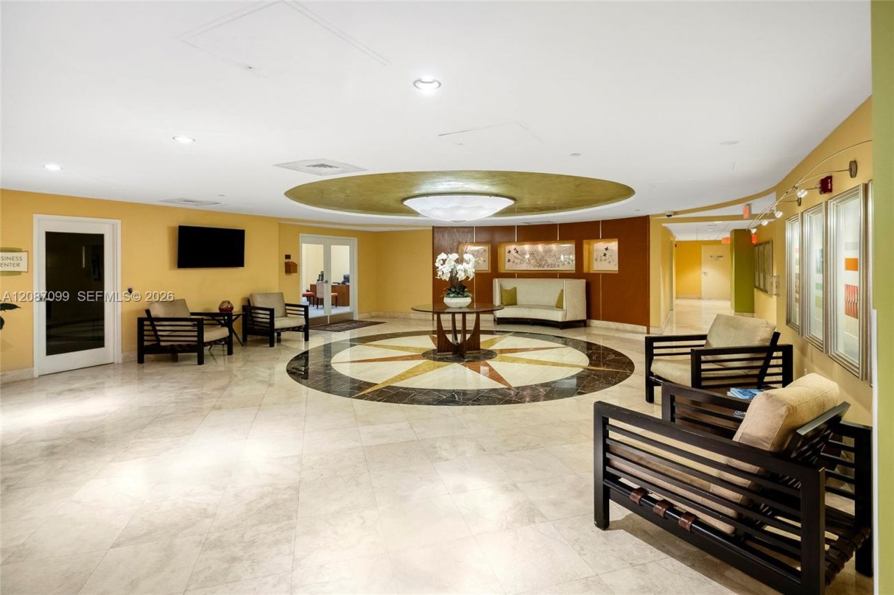 7350 SW 89th St, Unit 411S, Miami, FL 33156 Photo