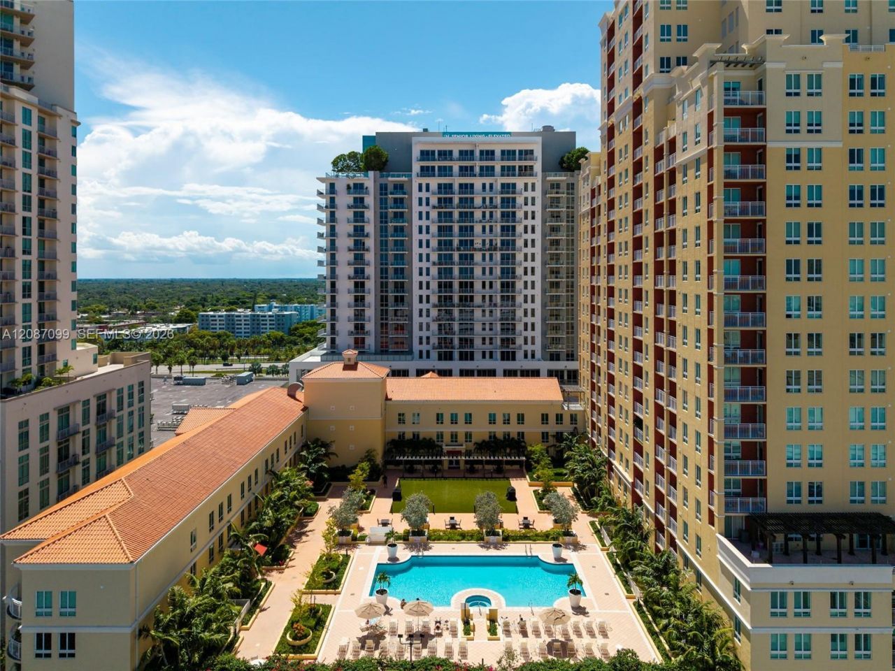 7350 SW 89th St, Unit 411S, Miami, FL 33156 Photo