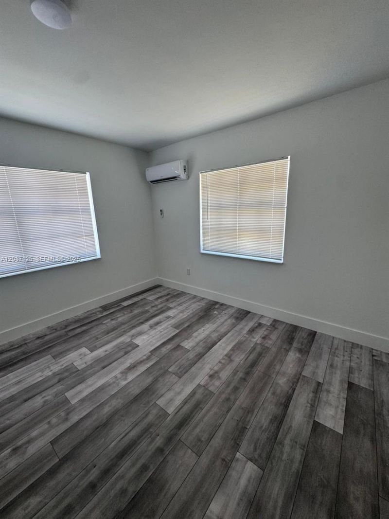 2210 NW North River Dr, Unit 3, Miami, FL 33125 Photo