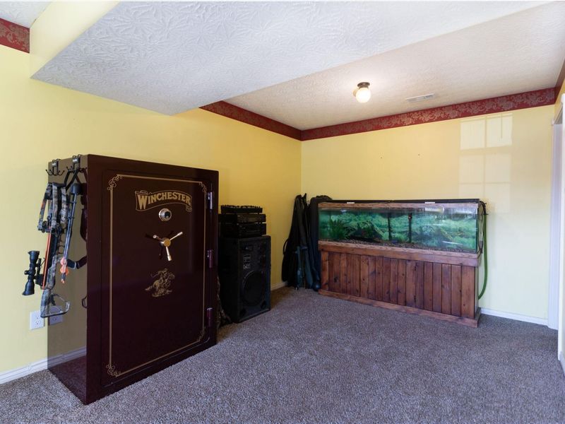 263 Fairway Drive, Dry Ridge, KY 41035 Photo 10
