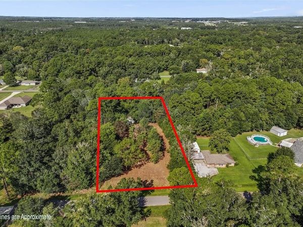 4862 Clemson Drive , Mobile, AL 36619