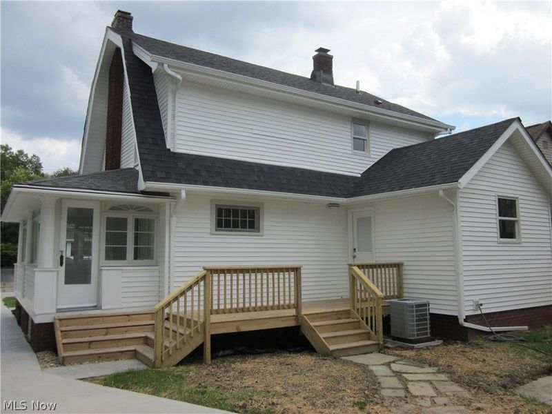 24 Adams Street, Berea, OH 44017 Photo 6