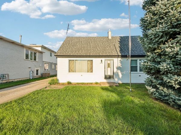6502 Chester Avenue , Hodgkins, IL 60525