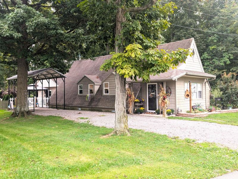 10731 Piqua Drive, Huntsville, OH 43324 Photo 6