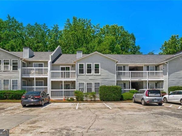 1967 Brian Way, Decatur, GA 30033
