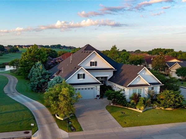 9613 Crestview Drive, Denton, TX 76207