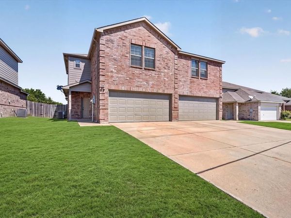 606 E College Street, Princeton, TX 75407