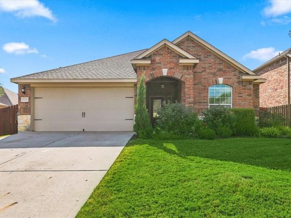 1824 Mesquite Lane, Anna, TX 75409