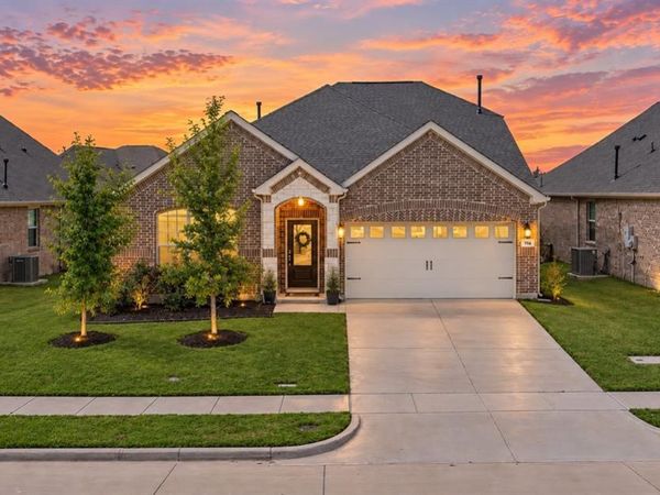 756 Pistachio Parkway, Forney, TX 75126
