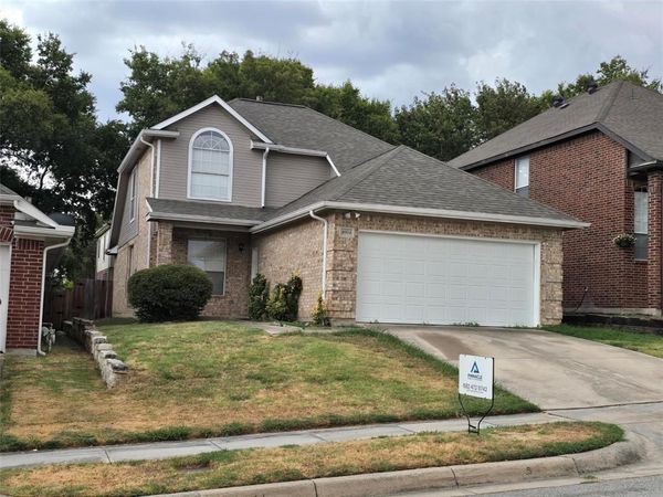 4904 Lodgepole Lane, Fort Worth, TX 76137
