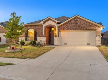 14632 Sundog Way, Fort Worth, TX 76052