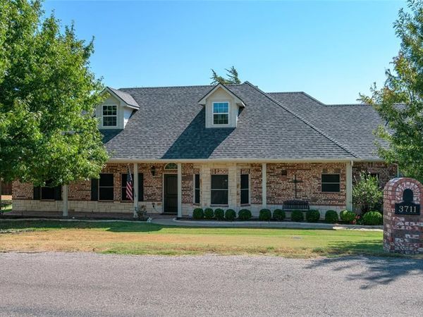 3711 Heatherwood Lane, Sherman, TX 75090