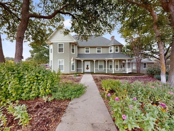 2 Trailridge Drive, Melissa, TX 75454