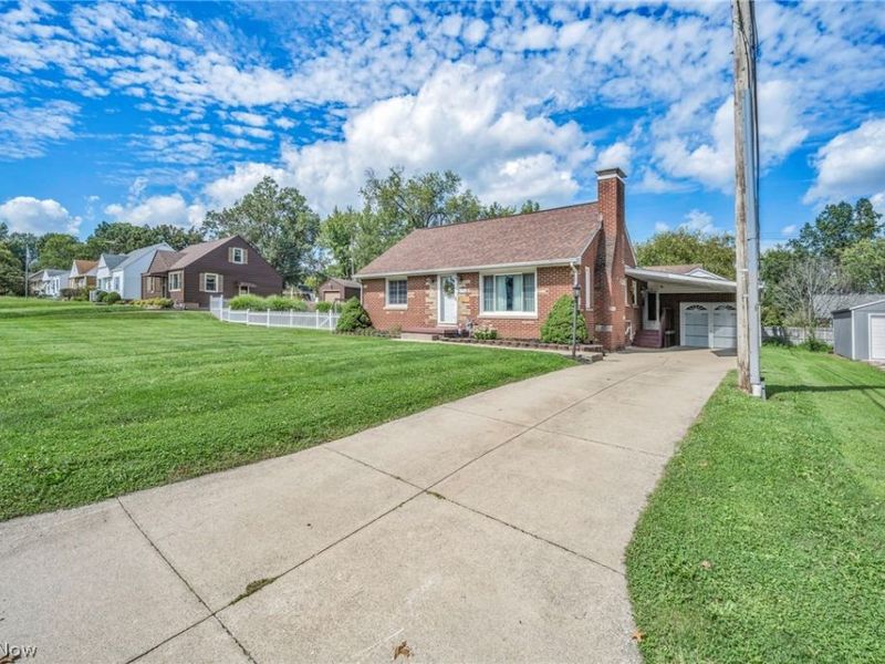 991 Hartshorn Street, Alliance, OH 44601 Photo 5