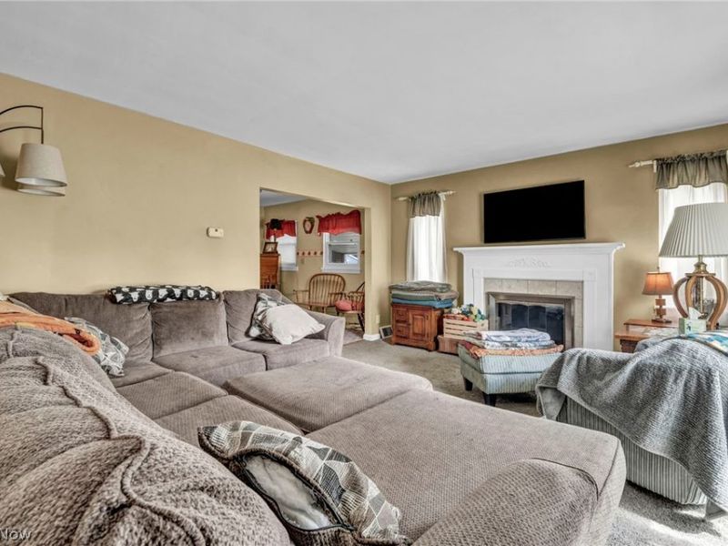 991 Hartshorn Street, Alliance, OH 44601 Photo 9