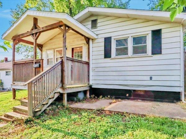 618 E Short Elm Street, Boonville, IN 47601