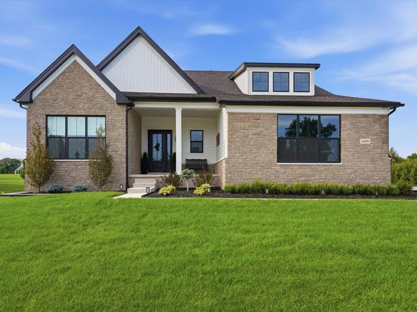 6089 Lincolnshire Drive, Saline, MI 48176