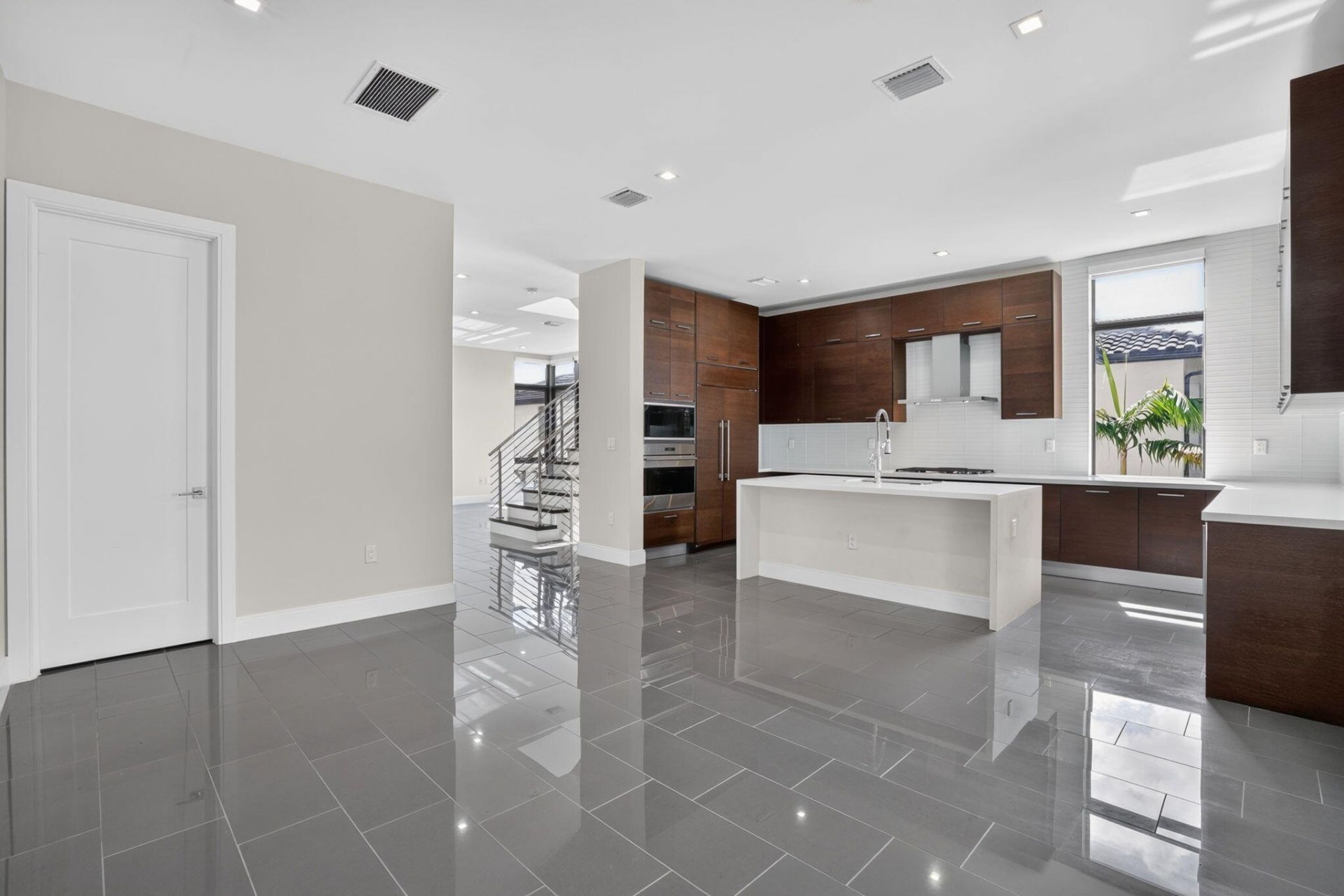 8243 NW 48th Street, Doral, FL 33166 Photo