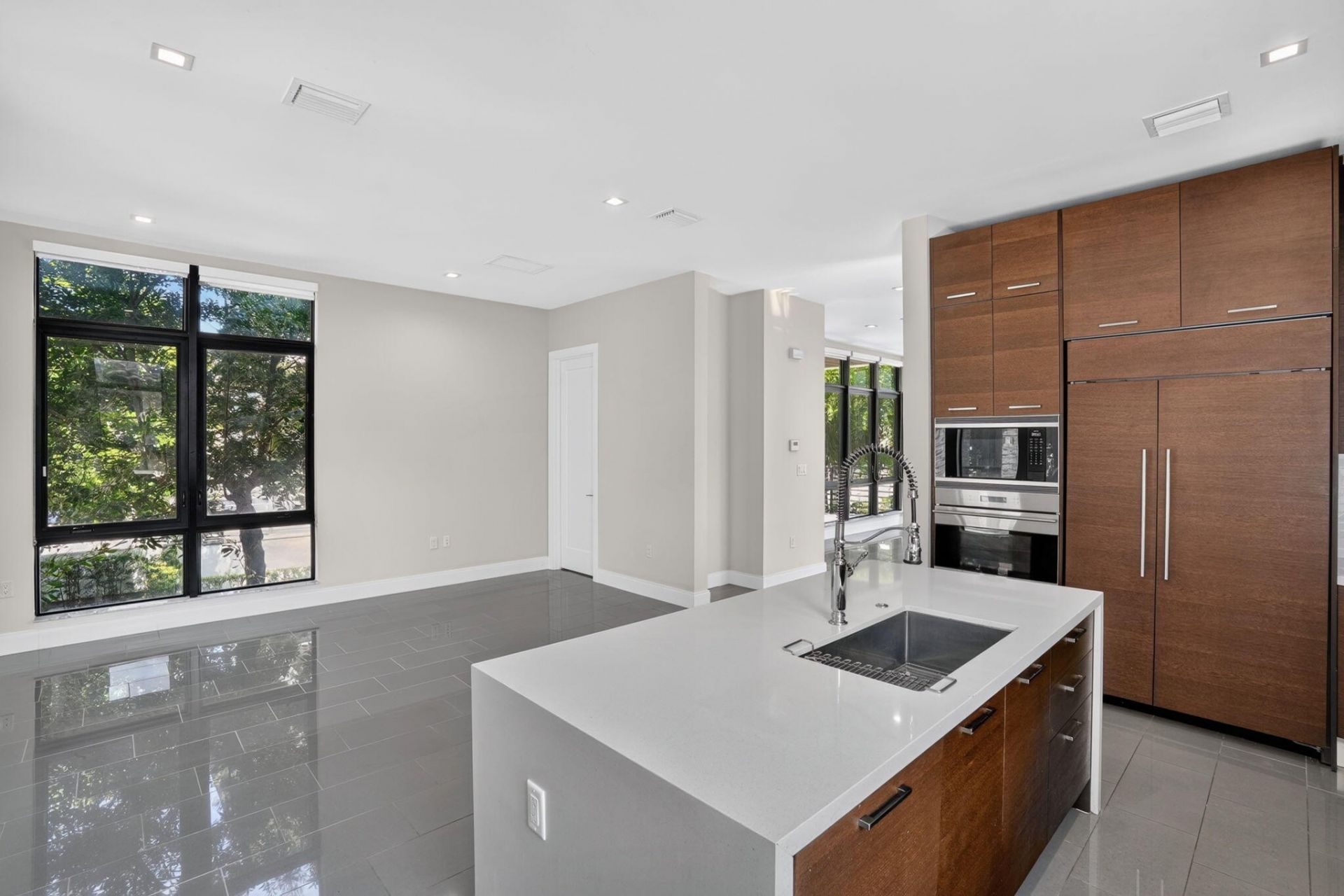 8243 NW 48th Street, Doral, FL 33166 Photo