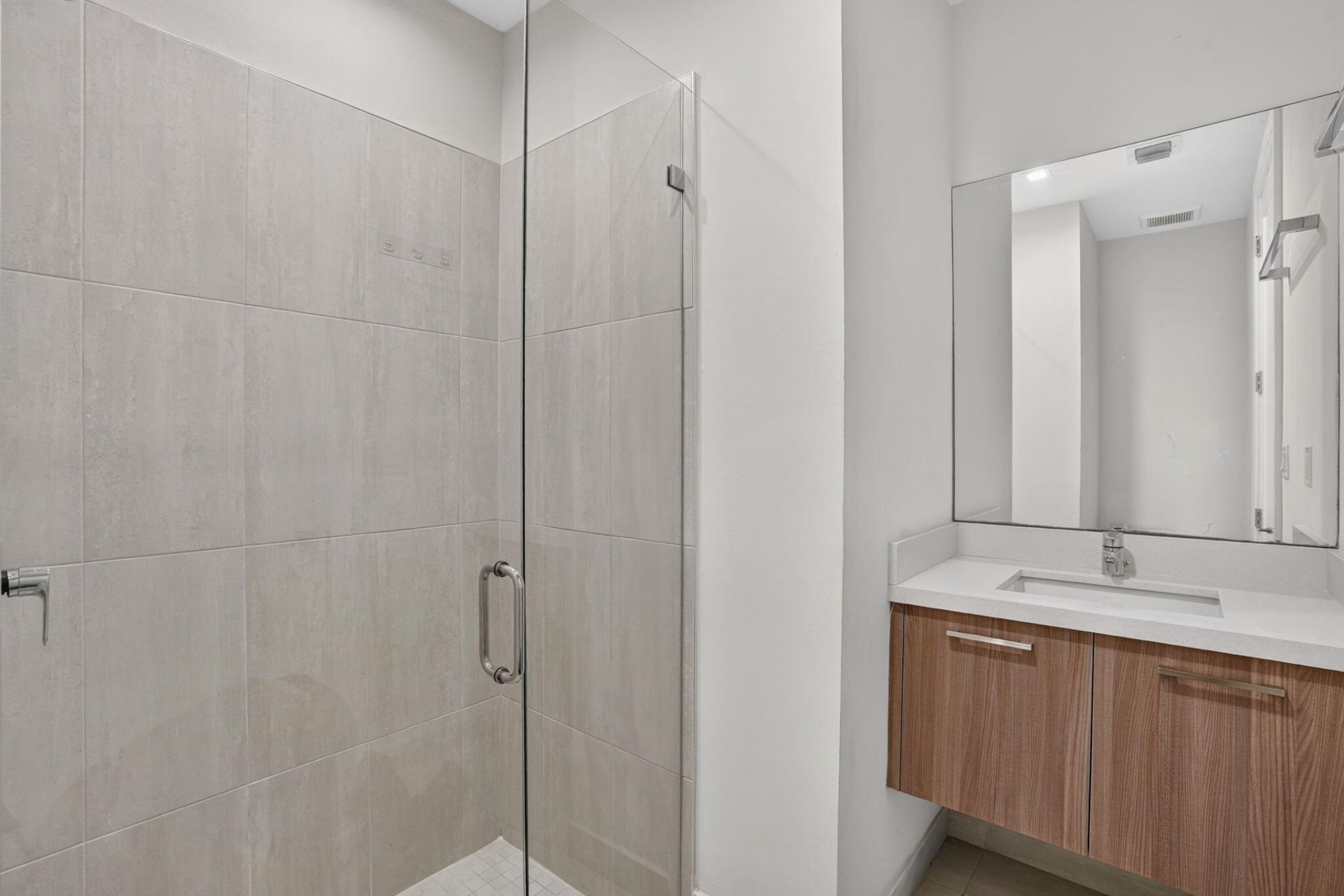 8243 NW 48th Street, Doral, FL 33166 Photo