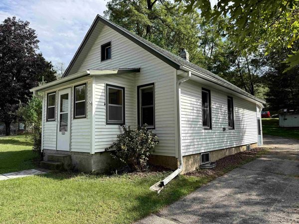 1325 Haseltine Court, Richland Center, WI 53581