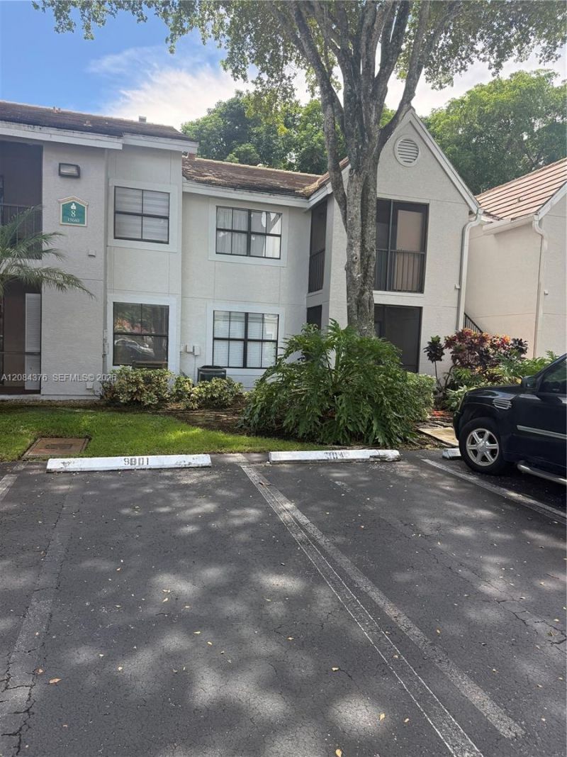 15680 SW 106th Ln, Unit 803, Miami, FL 33196 Photo