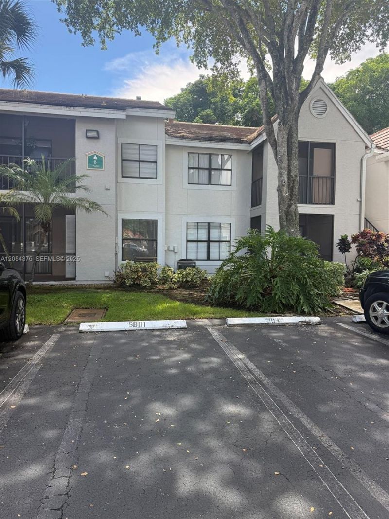 15680 SW 106th Ln, Unit 803, Miami, FL 33196 Photo